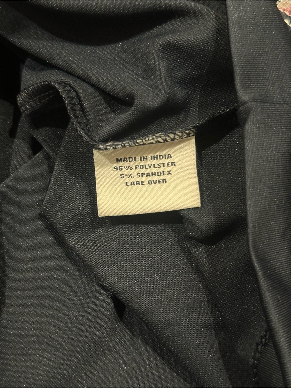 Black Dog Women’s Medium Kate Lord Performance Zip Neck - Picture 5 of 8